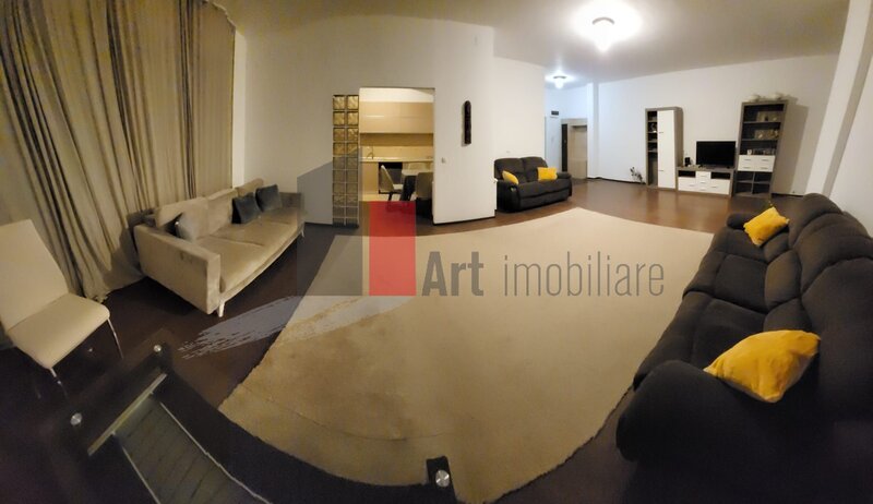 Apartament cu 3 camere de vanzare in zona Straulesti